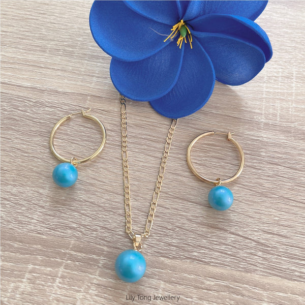 Gold Plated Shell Pearls Necklace & Hoop Earrings Set
