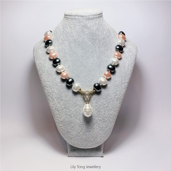 Multi-Coloured Oval Shell Pearl 1-Bead Pendant Necklace #0610